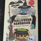 The Children's Entertainers Halloween Handbook (normal)